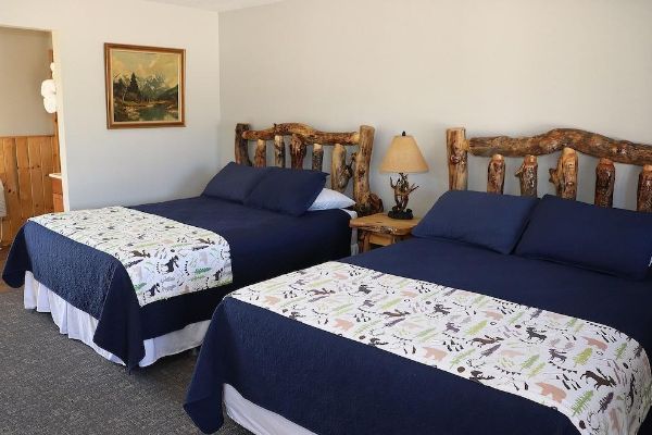 Yellowstone Valley Inn (Silver Gate)